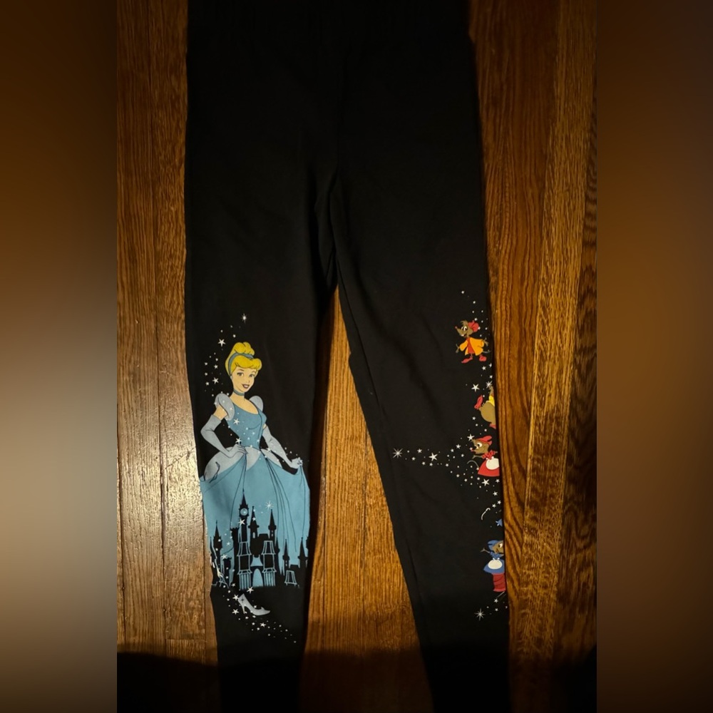 DISNEY Princess Brand, Cinderella Leggings, NWT, Size S